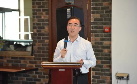 新任董事長何寧:發展軟控至新境界